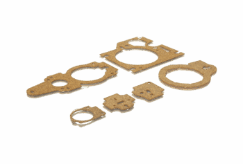 Kurkrubber afdichtingen: Kurkrubber als afdichting combineert de unieke eigenschappen van rubber en kurk: uitstekende compressieset, lage klemdruk, chemische isolatie, gasbestendigheid (EN 549) en duurzaamheid. Ideaal voor veeleisende toepassingen waar betrouwbaarheid en levensduur centraal staan, zoals in gas-lucht regelunits in verwarmingsketels.